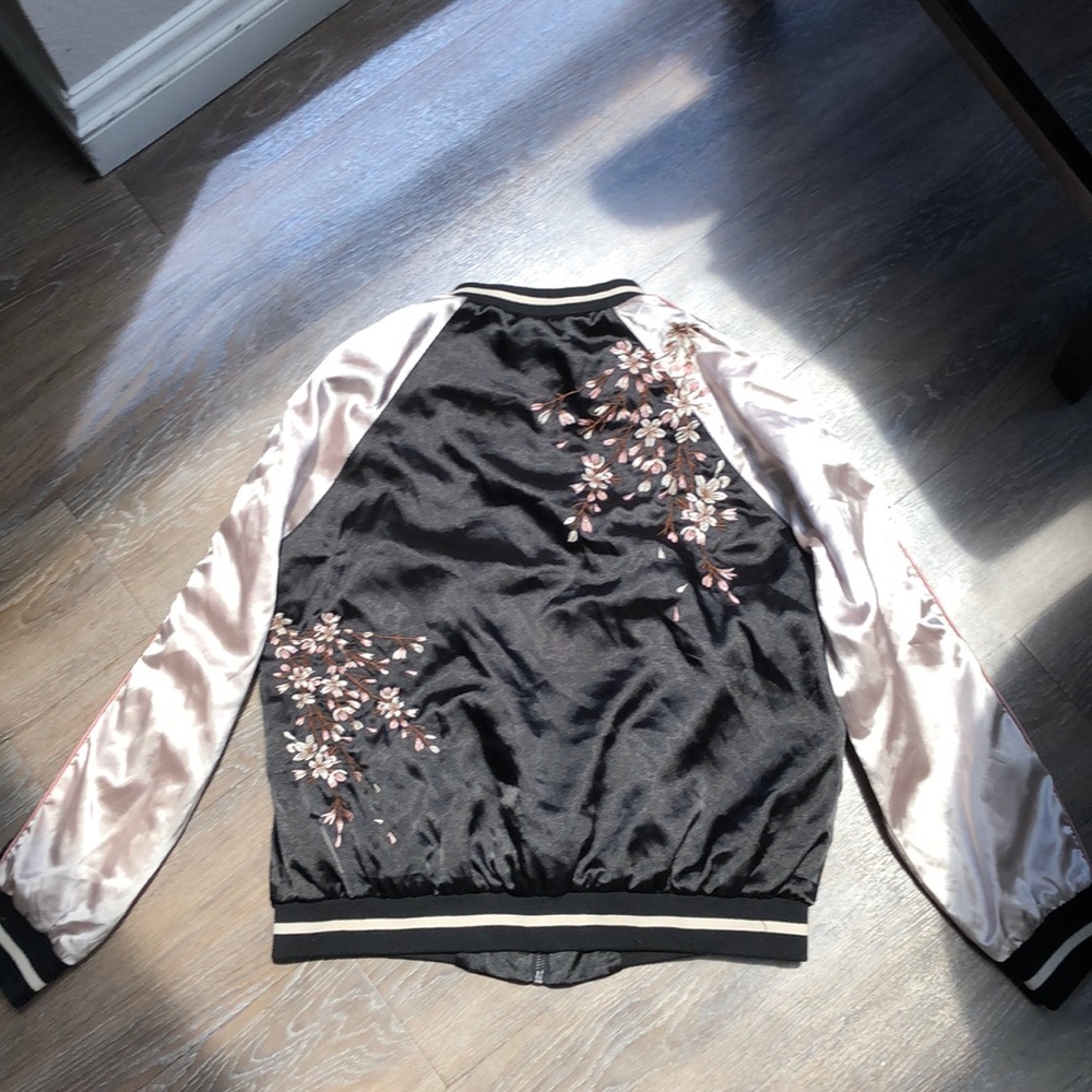 Bomber jacket - Picture 2 of 2